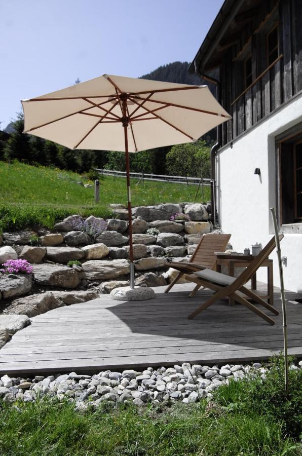 Alpen Charme - Chalet D'Hotes Et Spa Gsteig Buitenkant foto
