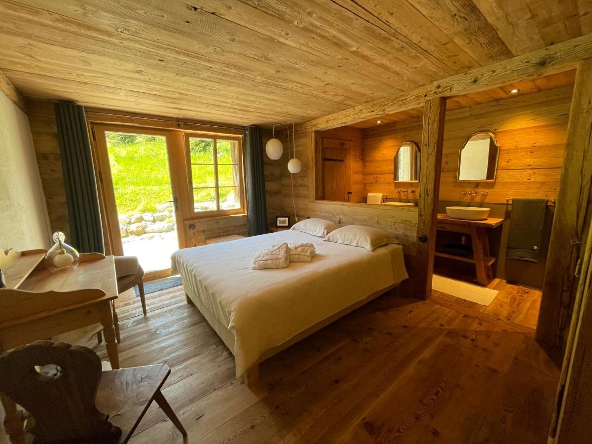 Alpen Charme - Chalet D'Hotes Et Spa Gsteig Buitenkant foto