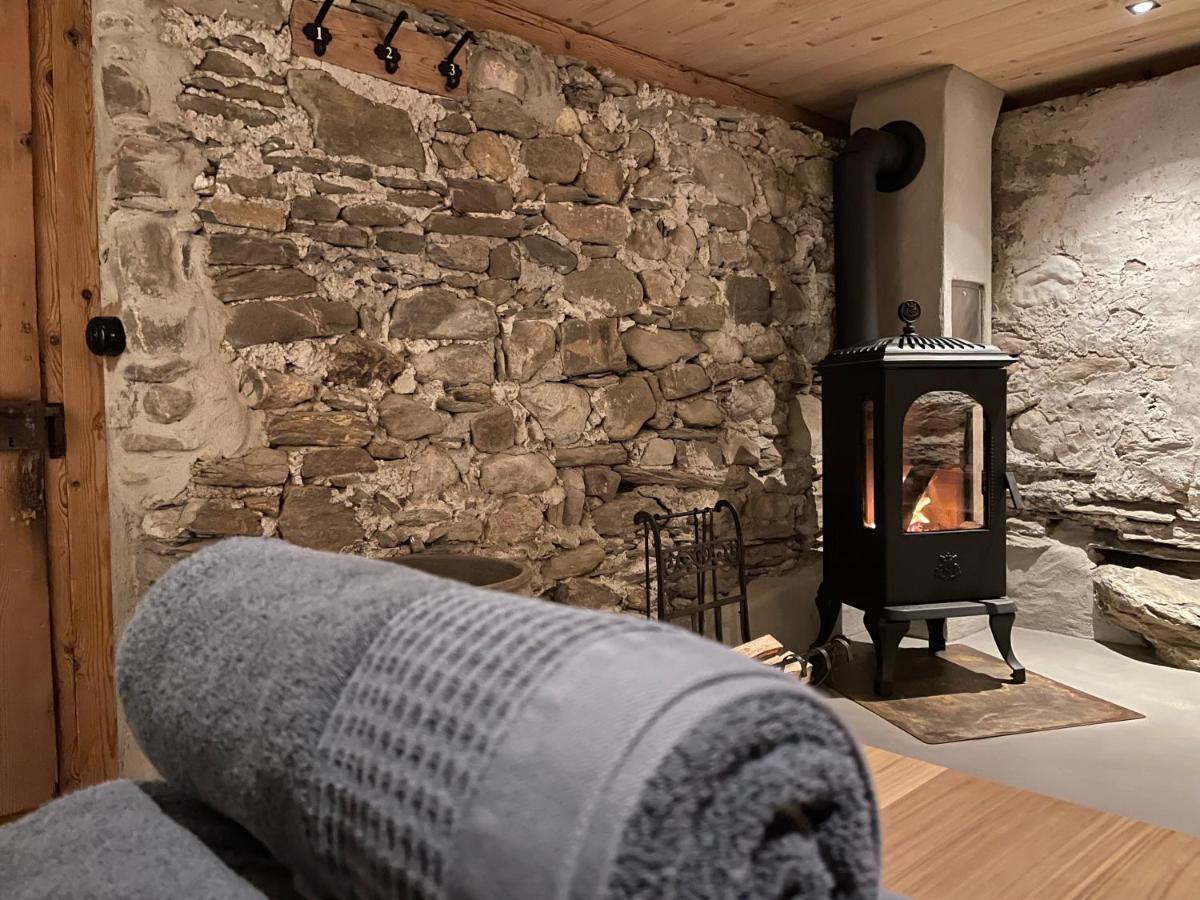 Alpen Charme - Chalet D'Hotes Et Spa Gsteig Buitenkant foto