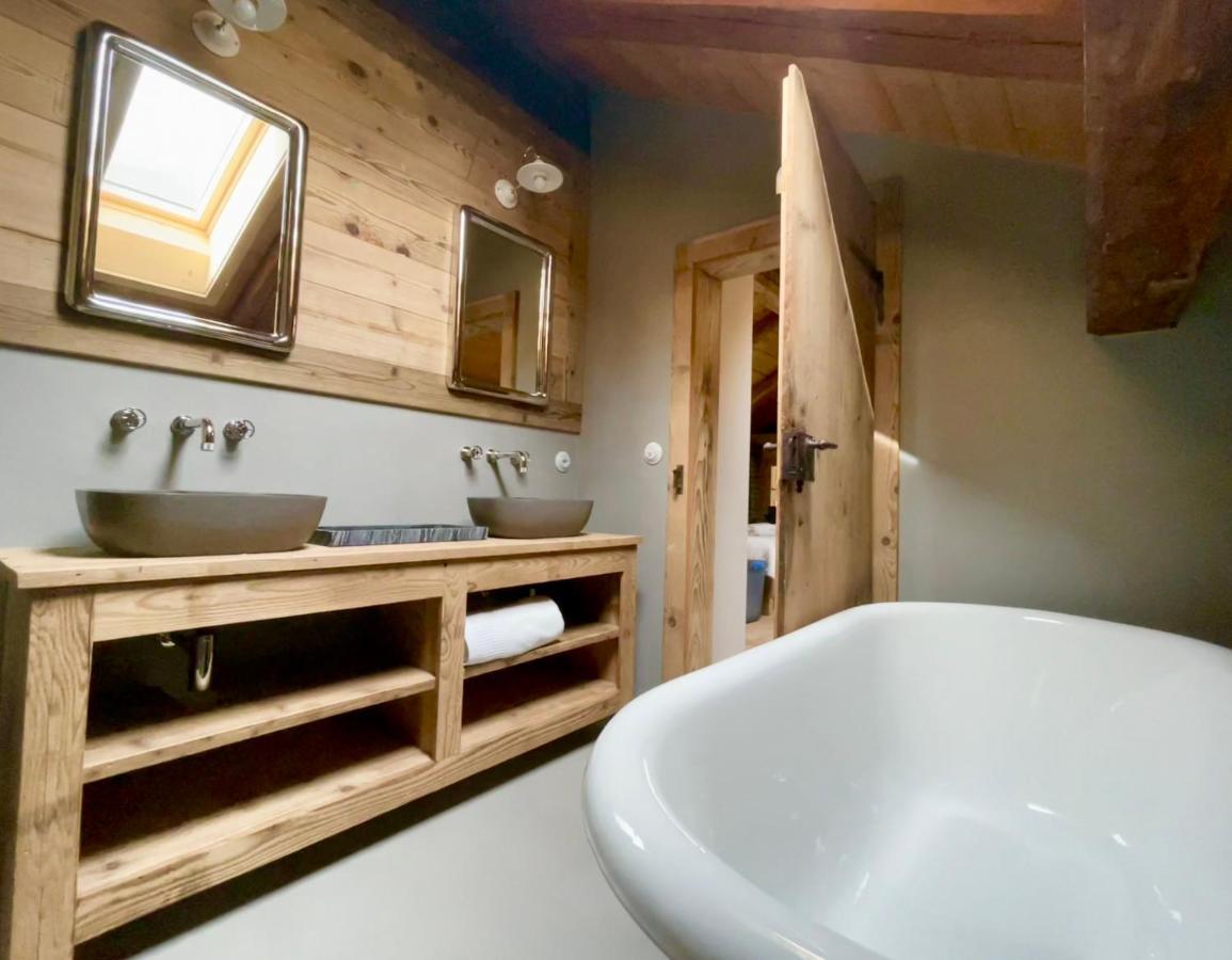 Alpen Charme - Chalet D'Hotes Et Spa Gsteig Buitenkant foto