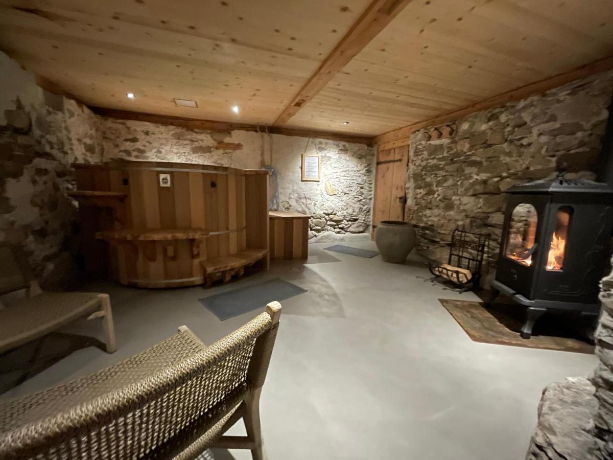 Alpen Charme - Chalet D'Hotes Et Spa Gsteig Buitenkant foto