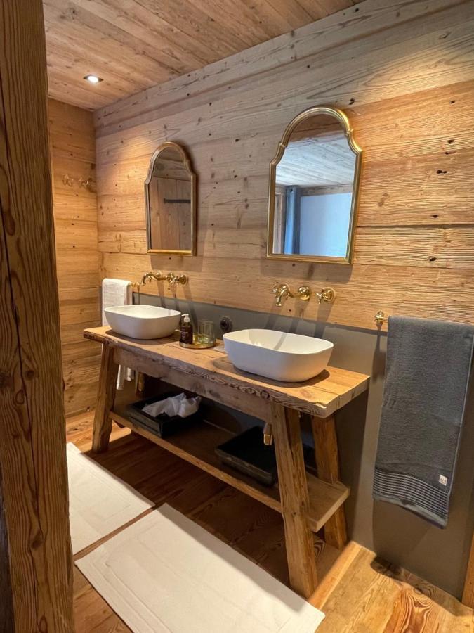 Alpen Charme - Chalet D'Hotes Et Spa Gsteig Buitenkant foto